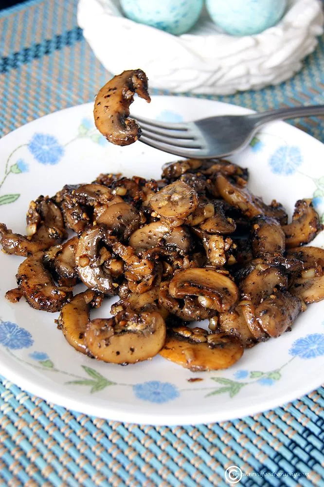 Mushroom Pepper Fry